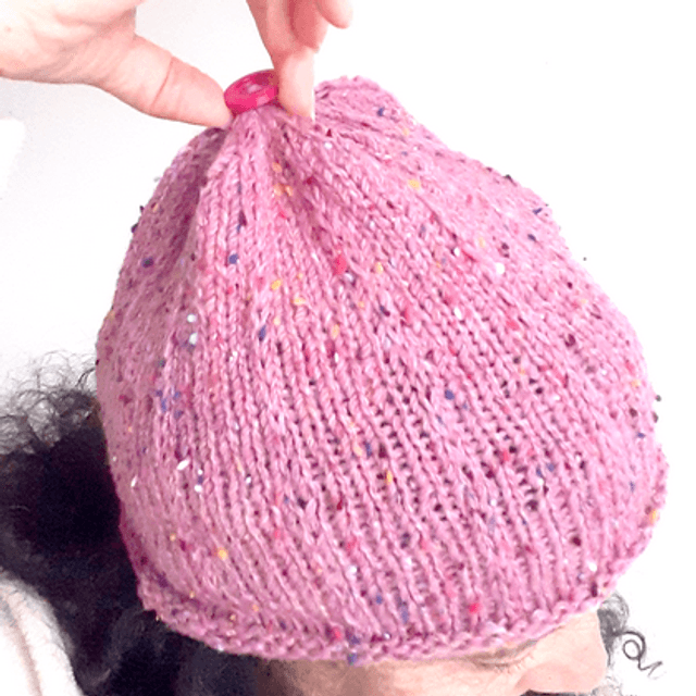 Bonnet moucheté rose